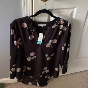 danielrainn size XL floral blouse